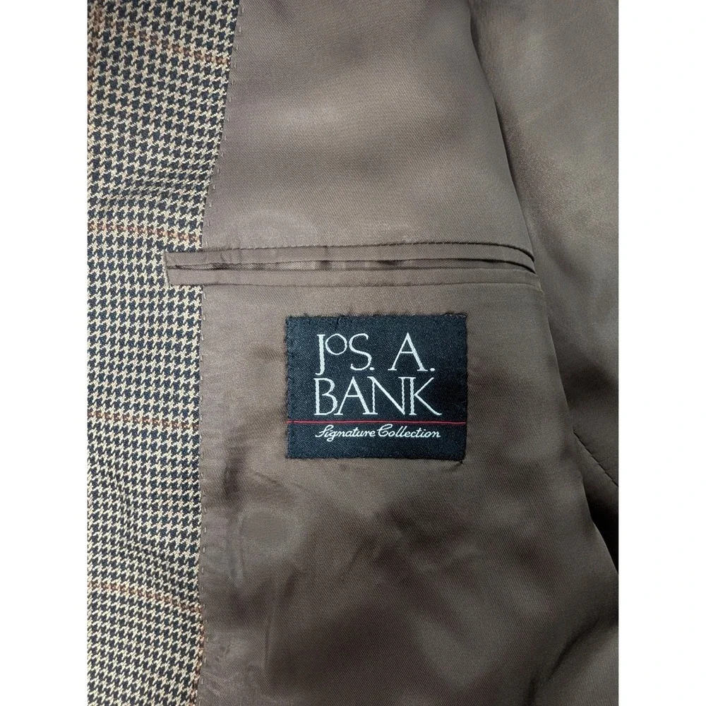 Jos A Bank Signature Suit Jacket Brown Glenn Check 56P R 60